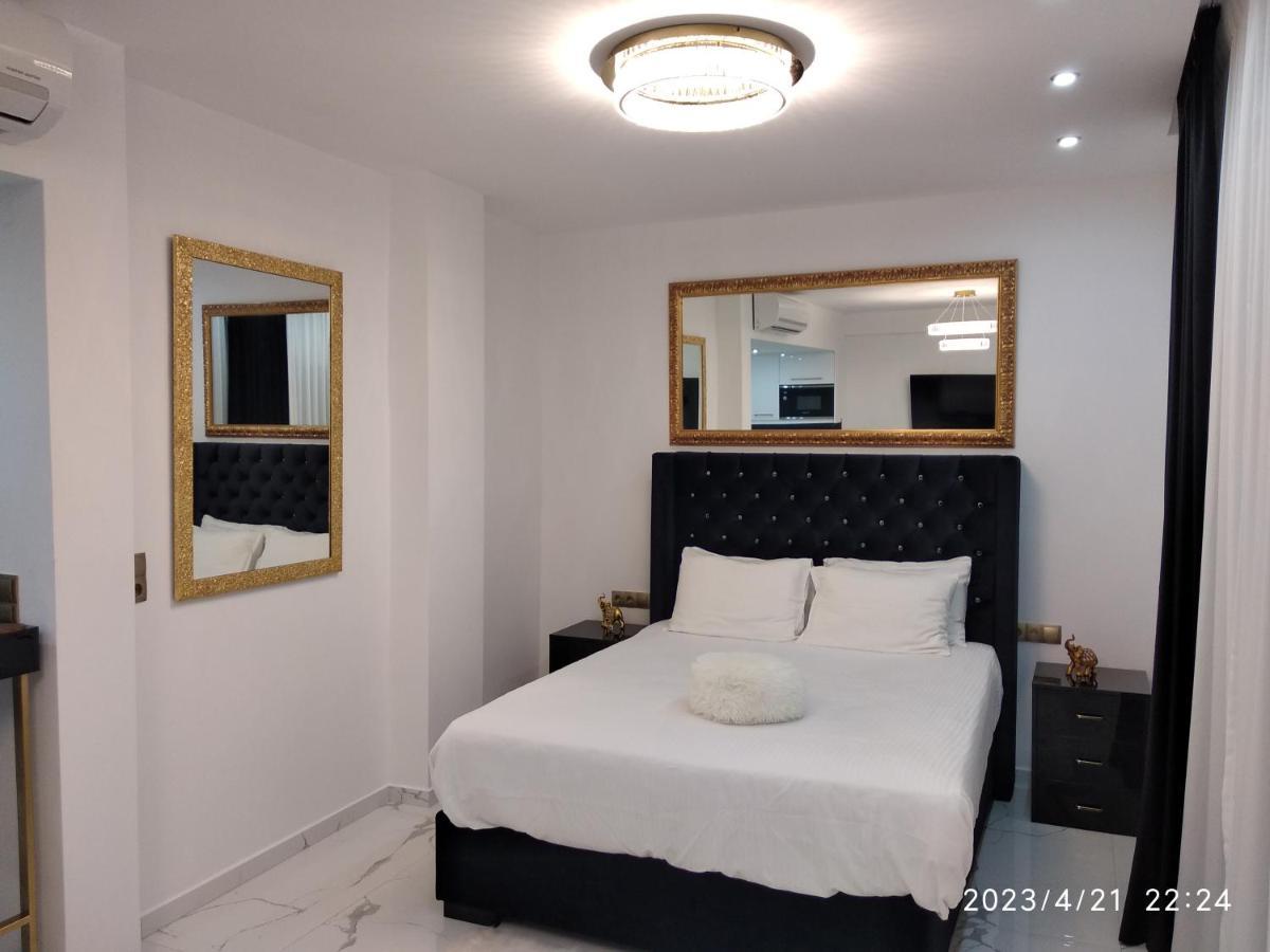 Despina's Palace Downtown Heraklion (Crete)